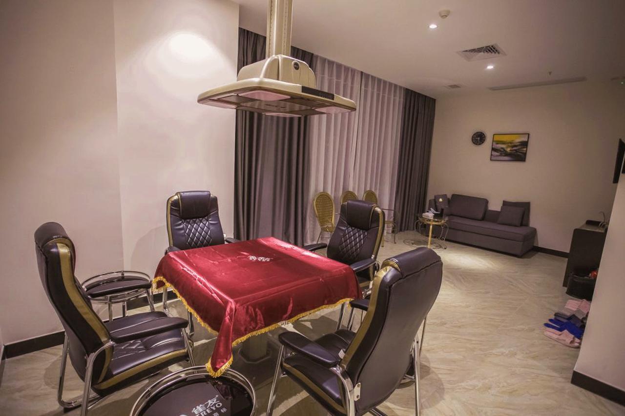 פושאן Brandi Hotel מראה חיצוני תמונה