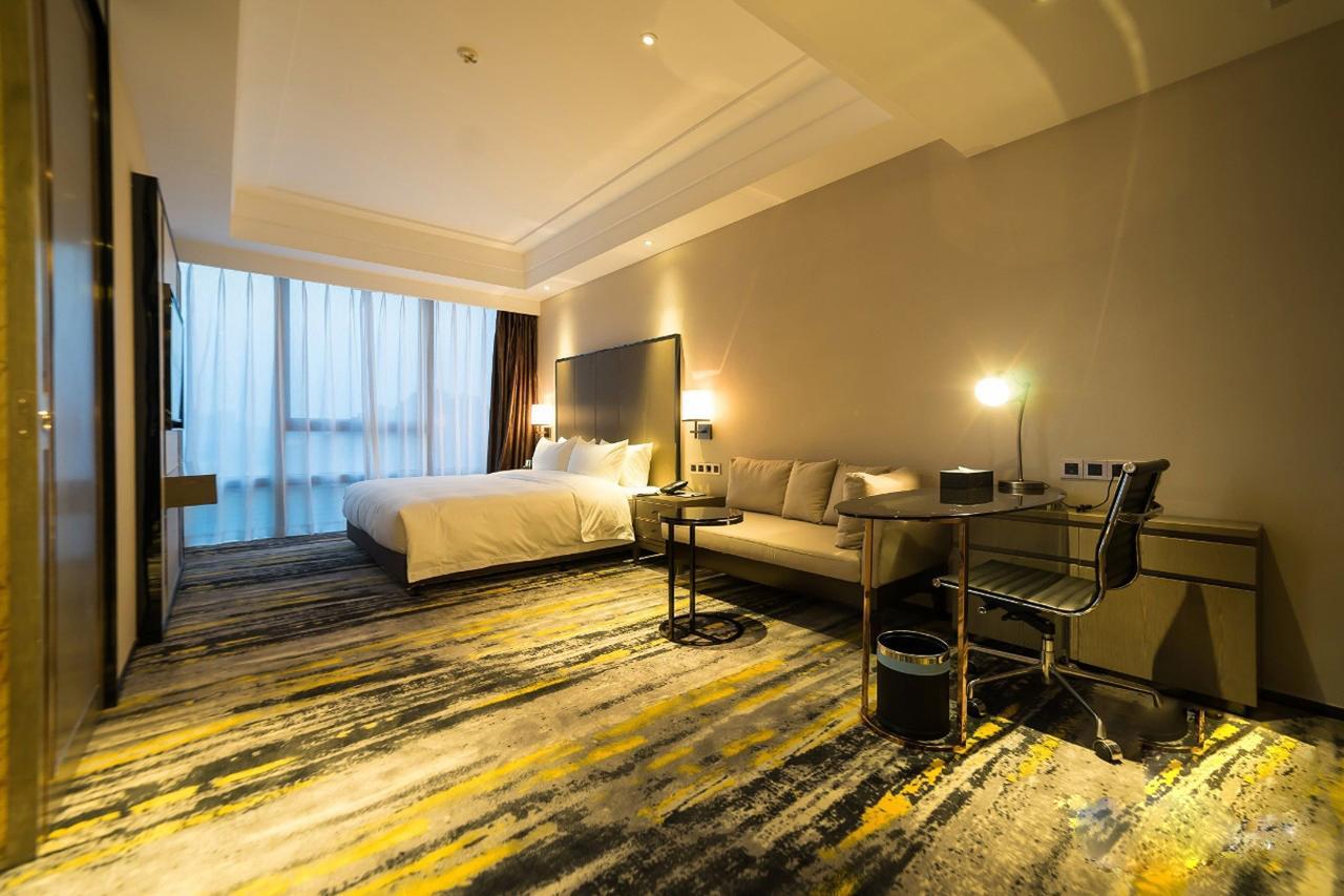 פושאן Brandi Hotel מראה חיצוני תמונה