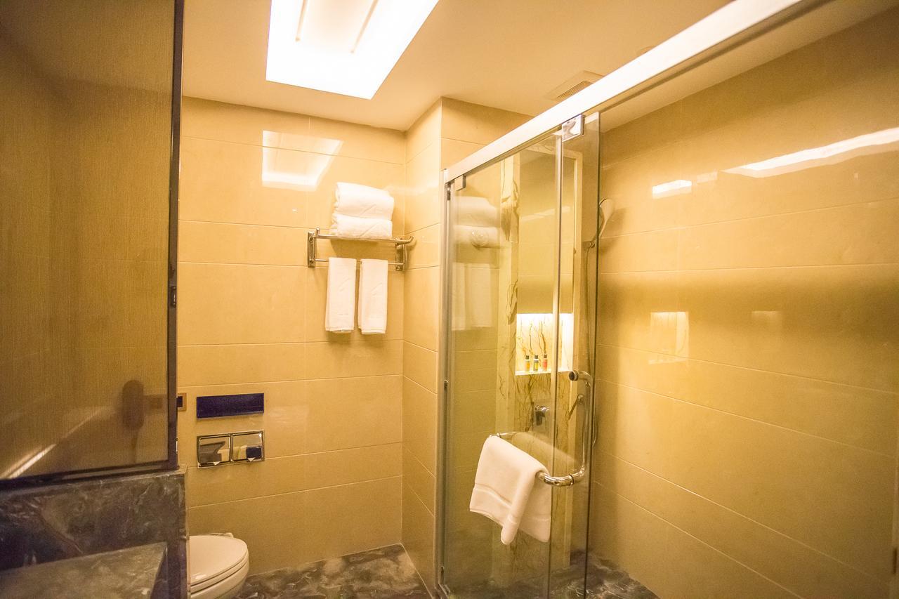 פושאן Brandi Hotel מראה חיצוני תמונה