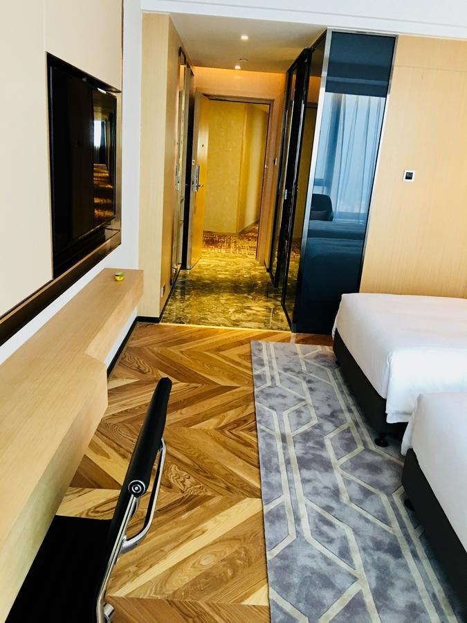 פושאן Brandi Hotel מראה חיצוני תמונה